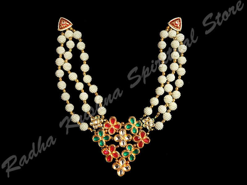 Floral-Elegance-Traditional-Kundan-God-Necklace