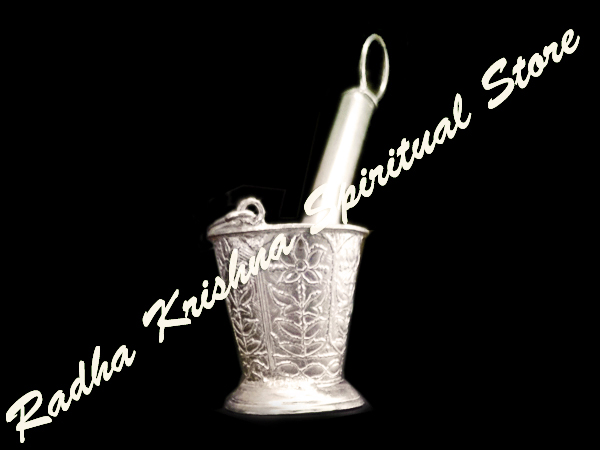 <p>Holy-Pichkari-Bucket-Pure-Silver</p>