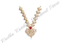 Trine fan American Diamond Metal Necklace